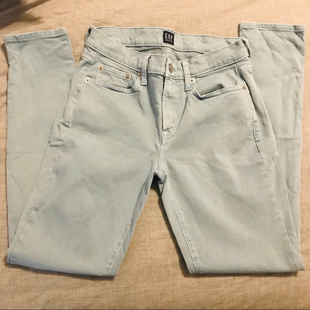 Gap True Skinny Ice Blue Midrise Jeans, size 26